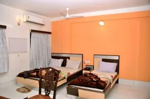 Hotel Yashoda International - Chambre