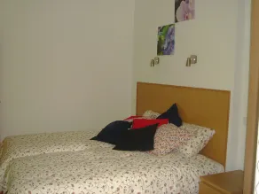 DownTown Guest House - Chambre