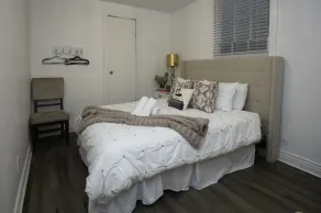 5 BR - Sleeps 10! Best Location next to French Quarter! - Rom