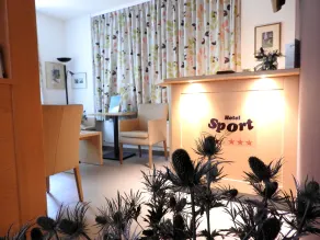 Ski-In/Ski-Out Hotel Sport - Reception