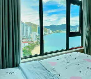 HQH Sea View Apartment - Room