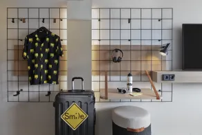 Moxy Hamburg Altona - Rum