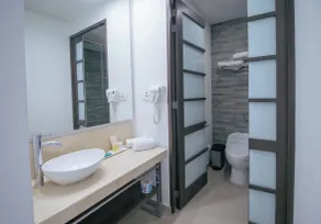 San Simon Hotel Pereira By Soratama - Bathroom