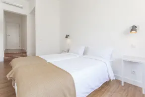 Lisbon Old Town Guest House - Chambre