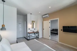Primorski Hotel - Room