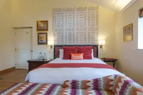 Raman Villa, Shimla, amã Stays & Trails - Room