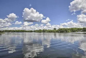 'Cumberland Retreat' w/ Lakefront Yard & Dock - Innenbereich