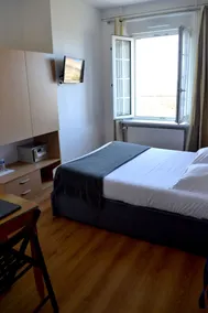 Hôtel La Porte Saint Pierre-Logis Hôtel Intra Muros RÉNOVÉ en 2026 - Room