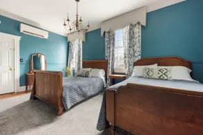 The Benchmark Inn - Rom