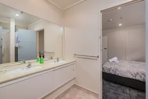 Riverside Lodge Paihia - Bathroom