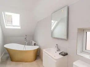 49 Ulwell Road - Bad
