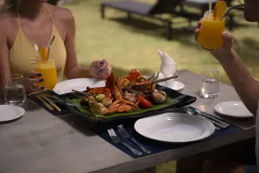 Uppuveli Beach by DSK - Restaurant