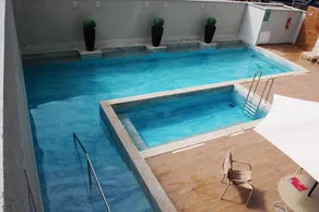 Everest Flat Service - JC Temporada - Pool