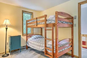 Campton Home w/ Mtn Views - Close to the Slopes! - Interiør