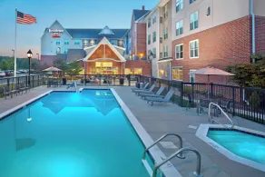 Residence Inn by Marriott Waldorf - Piscine