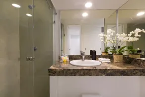 Avalon Excalibur Acapulco - Baño