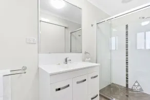 Tin Can Bay Tourist Park - Baño