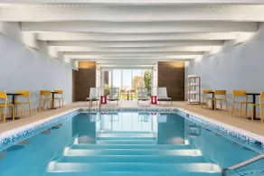 Home2 Suites by Hilton York - Pool