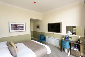 Duck Bay Hotel & Restaurant - Habitación