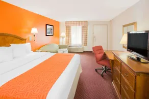 Howard Johnson by Wyndham Dothan - Chambre
