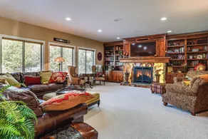Upscale Group Getaway in Orem w/ Private Hot Tub - Innenbereich