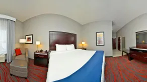 Holiday Inn Express & Suites Utica, NY - Zimmer