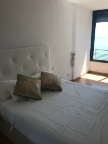 First line Apartment - Chambre