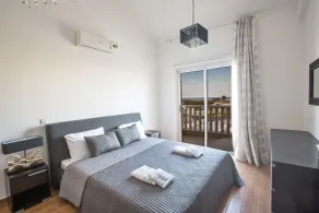 Tonia Seaview Villas - Zimmer