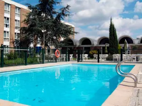 ibis Styles Lille Neuville en Ferrain - Pool
