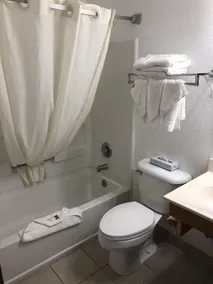 Super 8 by Wyndham Pendleton - Salle de bain