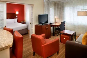 Sonesta ES Suites Detroit Warren - Habitación