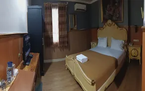 Grand Batik Inn - Room