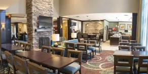 Staybridge Suites Fargo by IHG - Restaurante