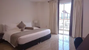 Hotel Majam's Resort - Room
