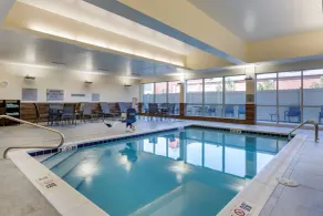 Fairfield by Marriott Inn & Suites Sandusky - Piscine