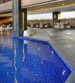 Amaroossa Grande Bekasi - Piscine