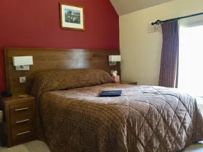 4 Bed in Nether Stowey oc-c30195 - Rom