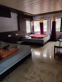 Hotel Nanda Devi  - Chambre