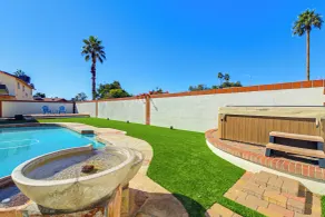 Pool & Personal Bar! 4 Mi to Downtown Mesa Home - Innenbereich