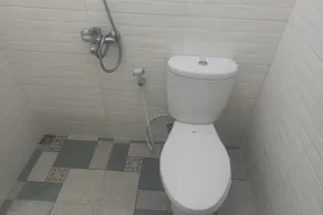 RedDoorz Syariah at Griya Wisata Wonogiri - Bathroom