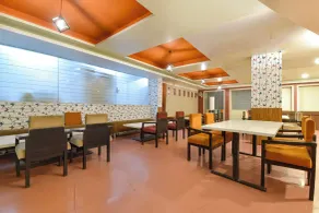 FabHotel Apex Intercontinental - Nr Pink Square Mall - Ristorante