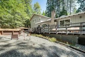Arnold Family Cabin w/ Hot Tub, Arcade & Deck - Interiør
