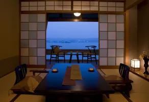 Naniwa Issui - Zimmer