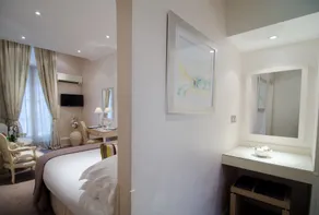 The Beaufort Hotel - Room