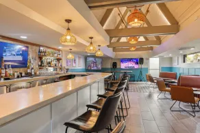 Pacific Marina Inn Airport - Restaurant