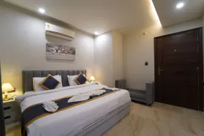 Tushar Group of Hotels - Polo Inn Sez - Chambre
