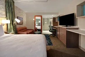 Home2 Suites by Hilton Boston South Bay - Room