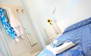 Hotel Cadiz - Room