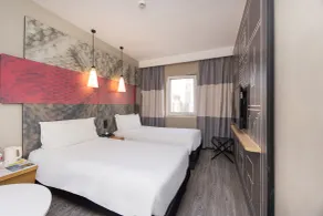 Ibis Shanghai New International Expo Centre Lianyang - Room