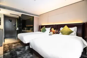 Housekeeper Hotel Beijing Road Branch - Room